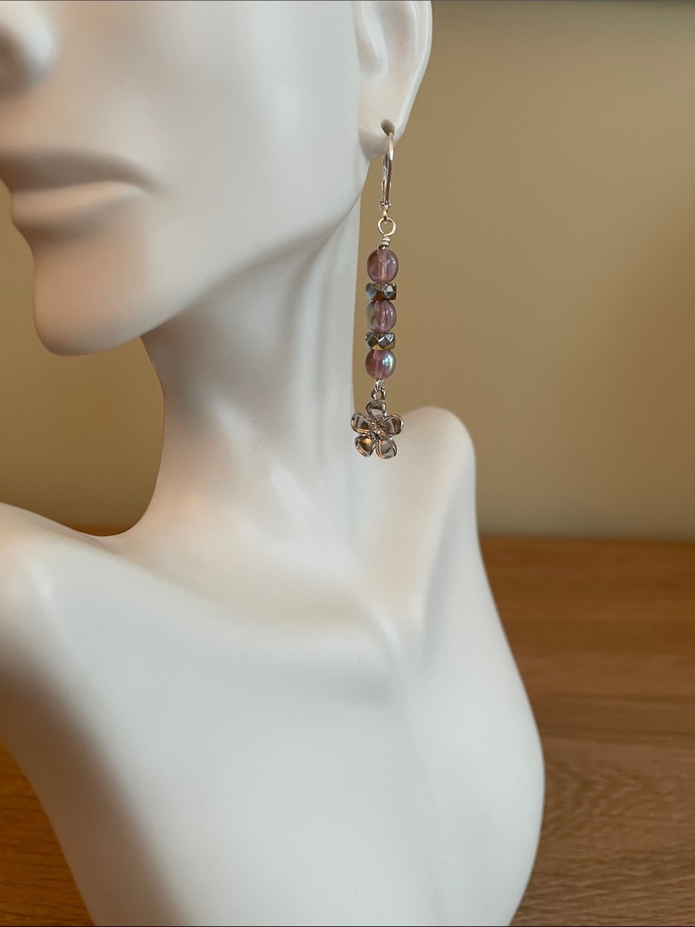 HAND CRAFTED PURPLE CZECH GLASS BEADED FLOWER DROP EARRINGS Silver Floral Dangle - Picture 4 of 9